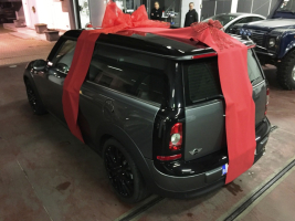 VERKOCHT MINI CLUBMAN DIESEL COOPER WORKS-VELGEN &quot;IN CADEAUVERPAKKING VOOR VERJAARDAG&quot;