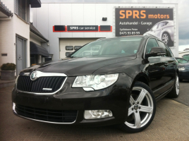 VERKOCHT SKODA SUPERB * FULL OPTION * LEDER * NAVI * XENON * GEKEURD * GARANTIE