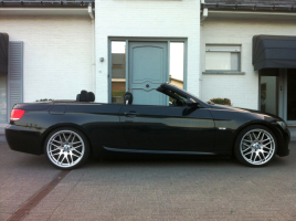 VERKOCHT BMW 325 D CABRIOLET * M-PACK * 3,0DIESEL * NAVIGATIE * GEKEURD * GARANTIE