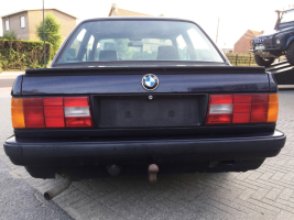 VERKOCHT  BMW E30  318 I COUPE