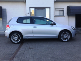 VERKOCHT  VOLKSWAGEN GOLF 6 1,2TSI 3 DEURS 17&quot;VELGEN SLECHTS 80575 KM + OOK WINTERWIELEN