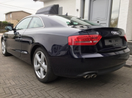 VERKOCHT  AUDI A5 COUPE / 2,0 TDI / LEDER / ALU VELGEN / NAVIGATIE / GEKEURD VOOR VERKOOP