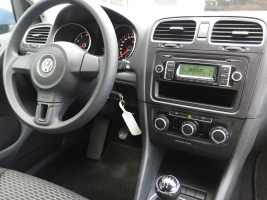 VW GOLF 1,4 Trendline Benzine Lichtblauw - 03/2010 - 116215 km