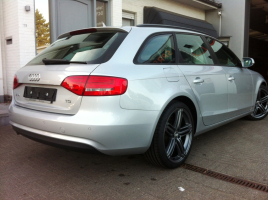 VERKOCHT   AUDI A4  2,0 TDI AVANT