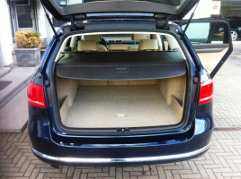 VERKOCHT  VOLKSWAGEN PASSAT FULL OPTION