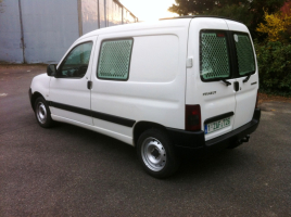 VERKOCHT  PEUGEOT PARTNER 07/07/2006  103823 KM GEKEURD VOOR VERKOOP + GARANTIE