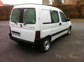 VERKOCHT  PEUGEOT PARTNER 07/07/2006  103823 KM GEKEURD VOOR VERKOOP + GARANTIE