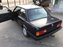 VERKOCHT  BMW E30  318 I COUPE