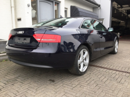 VERKOCHT  AUDI A5 COUPE / 2,0 TDI / LEDER / ALU VELGEN / NAVIGATIE / GEKEURD VOOR VERKOOP