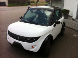 VERKOCHT  TAZZARI ZERO * VOLLEDIG ELEKTRISCHE VOERTUIG *  LEDER INTERIEUR * SLECHTS 5918 KM * BJ 08/02/2013 