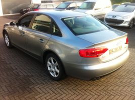 VERKOCHT AUDI A4 2,0TDI * AUTOMAAT * ENKEL HANDELAAR