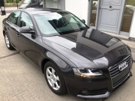 VERKOCHT  AUDI A4 2,0 TDI * 4 DEURS * NAVIGATIE * ALU VELGEN * DIGITALE AIRCO * GEKEURD * GARANTIE