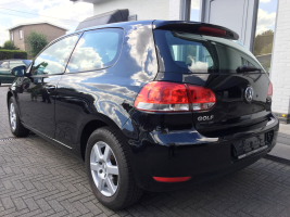 VW GOLF 1,4i Trendline Bezine Zwart - 05/2009 -90996 km