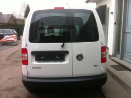 VERKOCHT  VOLKSWAGEN CADDY  * SLECHTS 8501 KM ! * 07/04/2015 * LICHTE VRACHTWAGEN * GEKEURD * GARANTIE