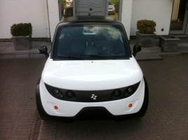 VERKOCHT  TAZZARI ZERO * VOLLEDIG ELEKTRISCHE VOERTUIG *  LEDER INTERIEUR * SLECHTS 5918 KM * BJ 08/02/2013 