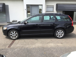 VERKOCHT  VOLVO V50 2,0 DIESEL / LEDER / ALU VELGEN / GEKEURD VOOR VERKOOP