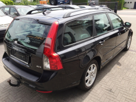 VERKOCHT  VOLVO V50 2,0 DIESEL / LEDER / ALU VELGEN / GEKEURD VOOR VERKOOP