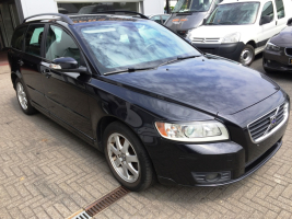 VERKOCHT  VOLVO V50 2,0 DIESEL / LEDER / ALU VELGEN / GEKEURD VOOR VERKOOP