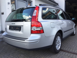 VERKOCHT VOLVO V50 1,6 MET ZWART LEDER INTERIEUR / GEKEURD