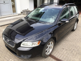 VERKOCHT  VOLVO V50 2,0 DIESEL / LEDER / ALU VELGEN / GEKEURD VOOR VERKOOP