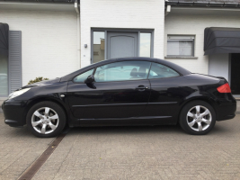 VERKOCHT  PEUGEOT 307 CABRIOLET 2,0 BENZINE / DIGITALE AIRCO / ALU VELGEN / GEKEURD VOOR VERKOOP