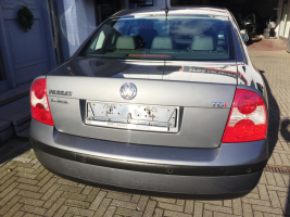 VERKOCHT VOLKSWAGEN PASSAT 1,9 TDI AUTOMAAT LEDER 130 PK