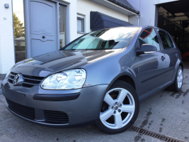 VERKOCHT  VOLKSWAGEN GOLF 5 1,9TDI * 17&quot; VELGEN * NAVIGATIE + KLEURSCHERM * 5 DEURS * TREKHAAK * GEKEURD * GARANTIE