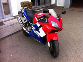 VERKOCHT HONDA CBR600 MOTORFIETS