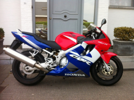 VERKOCHT HONDA CBR600 MOTORFIETS