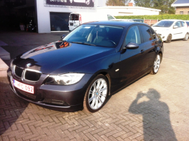 VERKOCHT  BMW 320 D * ALU VELGEN * SPOTUITLAAT * GEKEURD * GARANTIE