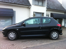 VERKOCHT PEUGEOT 206 1,1BENZINE * 3 DEURS * GEKEURD * GARANTIE