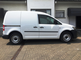 VERKOCHT  VOLKSWAGEN CADDY 1,6 TDI  / LICHTEVRACHT / GEKEURD + GARANTIE