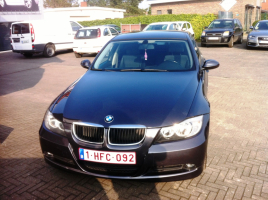 VERKOCHT  BMW 320 D * ALU VELGEN * SPOTUITLAAT * GEKEURD * GARANTIE