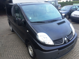 VERKOCHT  RENAULT TRAFIC 2,0 DCI SLECHTS 65653 KM