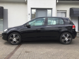 VERKOCHT  VOLKSWAGEN GOLF 6 5 DEURS BENZINE 17&quot; ALU VELGEN