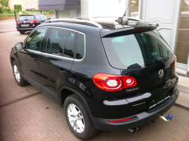 VERKOCHT VOLKSWAGEN TIGUAN * LEDER * NAVIGATIE * ALU * ENKEL VOOR HANDELAAR