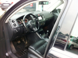 VERKOCHT VOLKSWAGEN TIGUAN * LEDER * NAVIGATIE * ALU * ENKEL VOOR HANDELAAR