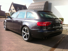 VERKOCHT  AUDI A4 2,0TDI AVANT  * DONKERGRIJS METAAL * ZWART LEDER * CRUISECONTROL * 19&quot; VELGEN * GEKEURD * GARANTIE