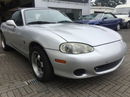 VERKOCHT  MAZDA MX5  MIATA 1600 BENZINE CABRIOLET + HARDTOP