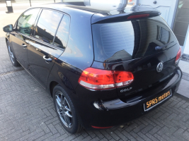 VERKOCHT VOLKSWAGEN GOLF 6 1400 BENZINE ZWART ALU PDC GEKEURD