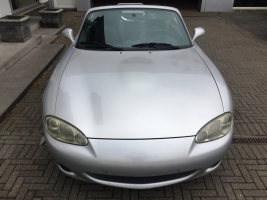 VERKOCHT  MAZDA MX5  MIATA 1600 BENZINE CABRIOLET + HARDTOP