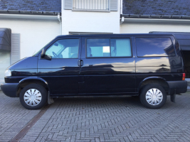 VERKOCHT VOLKSWAGEN TRANSPORTER 2,5 TDI DUBBELE CABINE