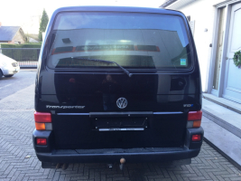 VERKOCHT VOLKSWAGEN TRANSPORTER 2,5 TDI DUBBELE CABINE