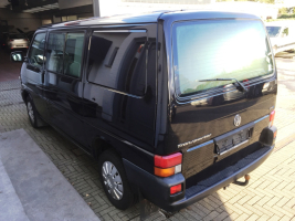 VERKOCHT VOLKSWAGEN TRANSPORTER 2,5 TDI DUBBELE CABINE