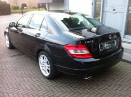 VERKOCHT MERCEDES C220CDI * AUTOMAAT * ZWART METAAL * ALU VELGEN * GEKEURD * GARANTIE