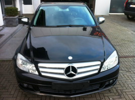 VERKOCHT MERCEDES C220CDI * AUTOMAAT * ZWART METAAL * ALU VELGEN * GEKEURD * GARANTIE