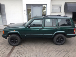 VERKOCHT  JEEP CHEROKEE CLASSIC DIESEL GEKEURD VOOR VERKOOP