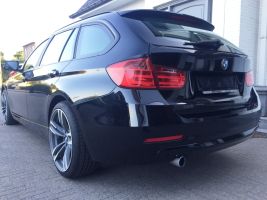 VERKOCHT BMW 318D TOURING  * LEDER * NAVIGATIE + KLEURSCHERM * PDC * 19&quot; BREEDSETVELGEN * CRUISECONTROL * GARANTIE