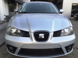 VERKOCHT  SEAT IBIZA 1,9 TDI * ZILVER METAAL * 5 DEURS * DIGITALE AIRCO * CRUISECONTROL * ALU VELGEN * GEKEURD * GARANTIE