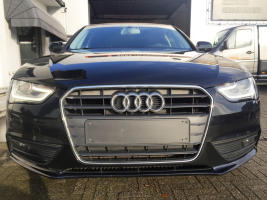 VERKOCHT  AUDI A4 2,0 TDI * 4 DEURS *  ZWART METAAL * 19&quot; VELGEN * NAVIGATIE * 4 DEURS * GEKEURD * GARANTIE